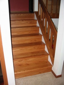 zamontowane stopnie schodowe